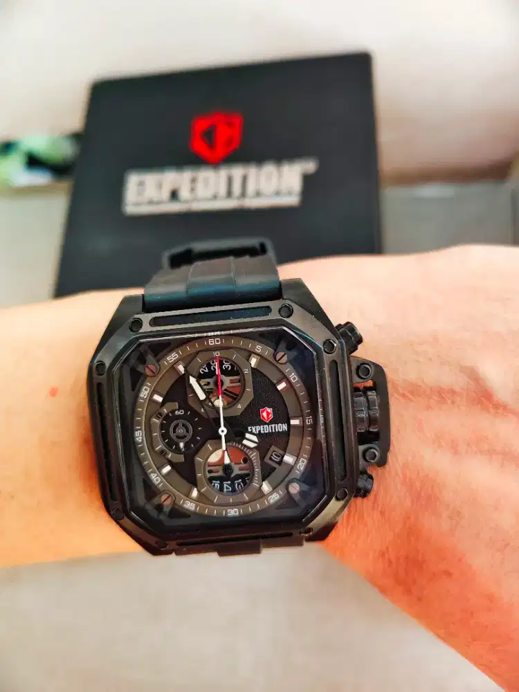 Jam Expedition E-6812-M Sports Chronograph Fullblack All Original