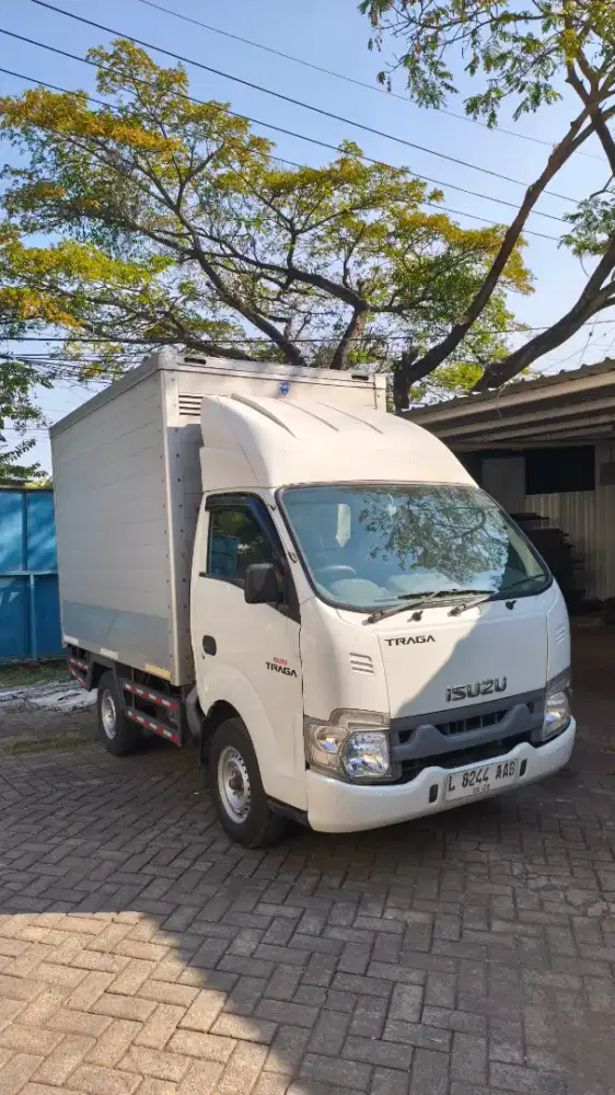 DIJUAL CEPAT!!! ISUZU TRAGA BOX 2022
