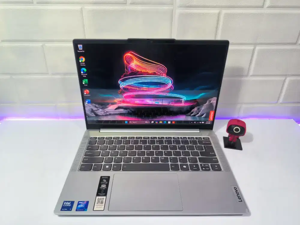 Lenovo Ideapad Slim 5i 14IMH9 OLED Ultra 7 155H 16GB 512GB WUXGA OLED