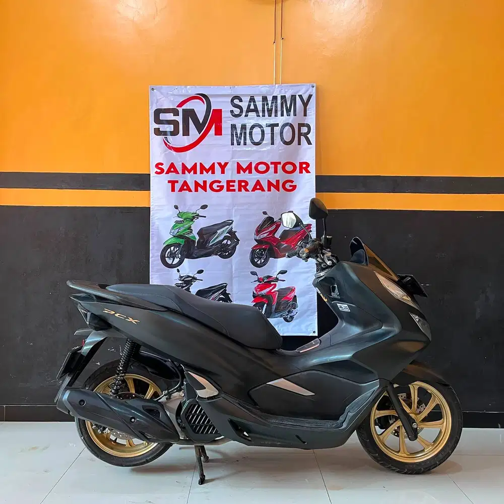 HONDA PCX 150 CBS 2021 SECOND LIKE NEW
