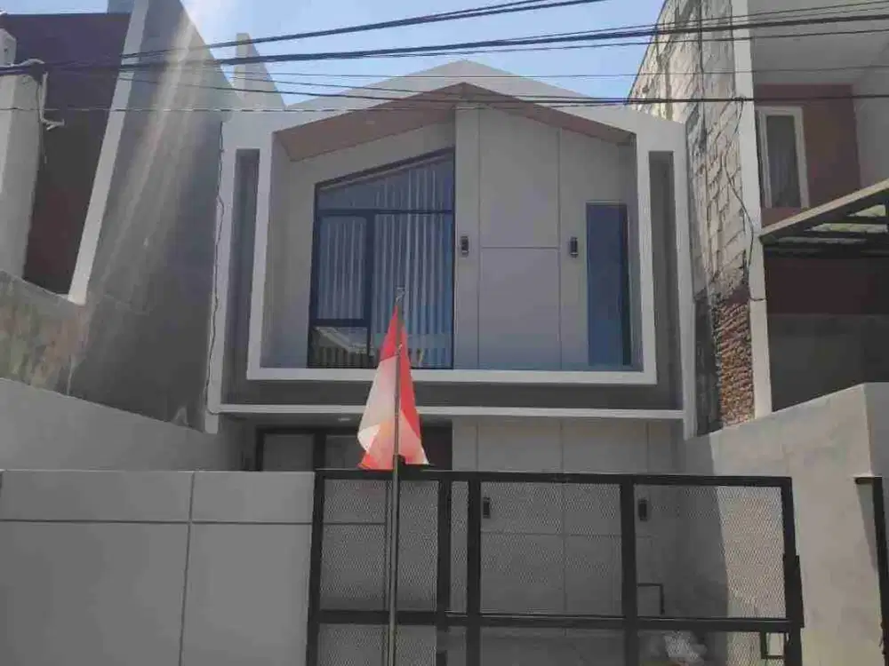 MURAH Rumah Baru 2LT Full Furnish, row jalan 2,5 Mobil