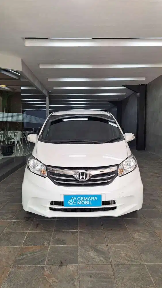 Honda Freed 2013 Bensin