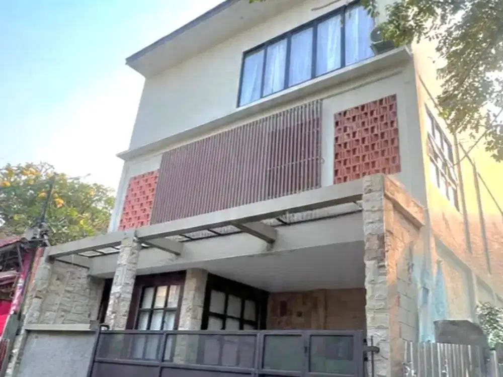 Dijual Rumah Like New Siap Huni di Kawasan Cirendeu Jaksel GB-18360