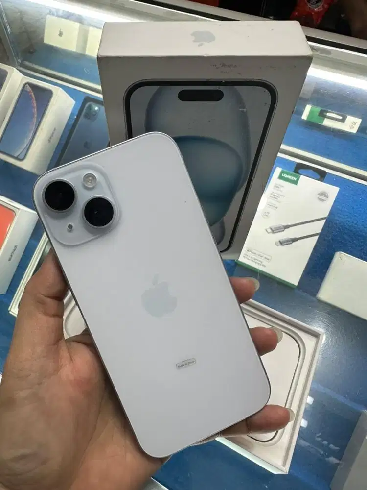 Second Iphone 15 128GB Biru Garansi Resmi iBox Mulussss