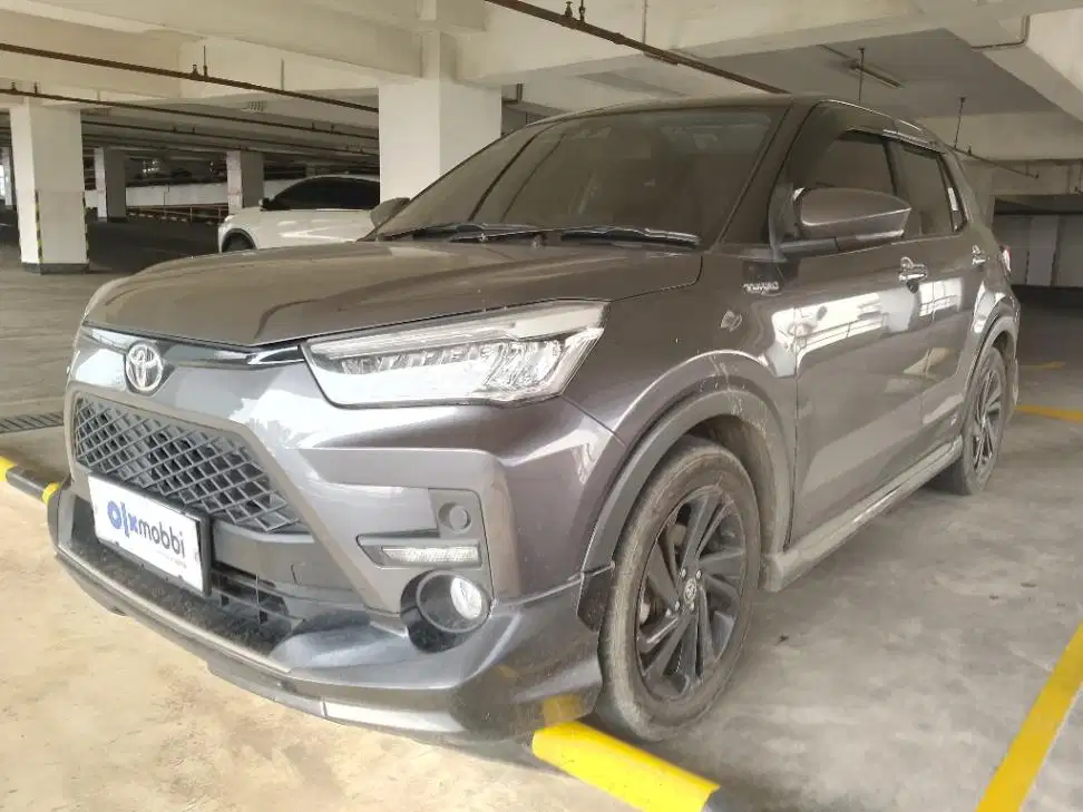 DP RENDAH Toyota Raize 1.0 GR Sport TSS One Tone Bensin-AT 2021 TRPS