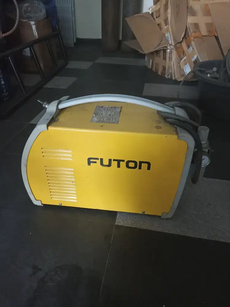 Travo las Futon, Bor Ryu, gerinda