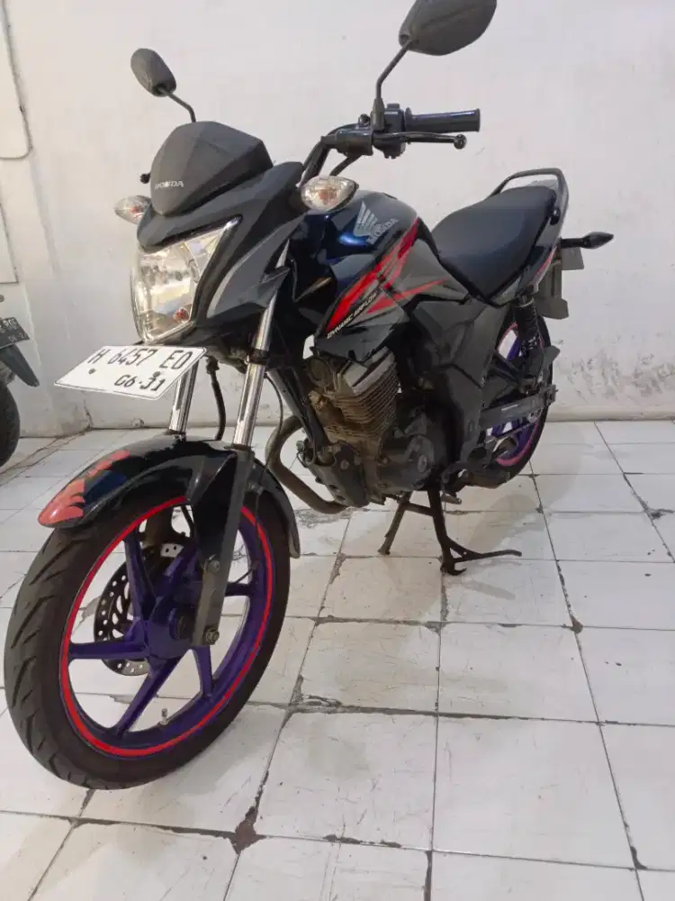 honda verza thn2015 hitam