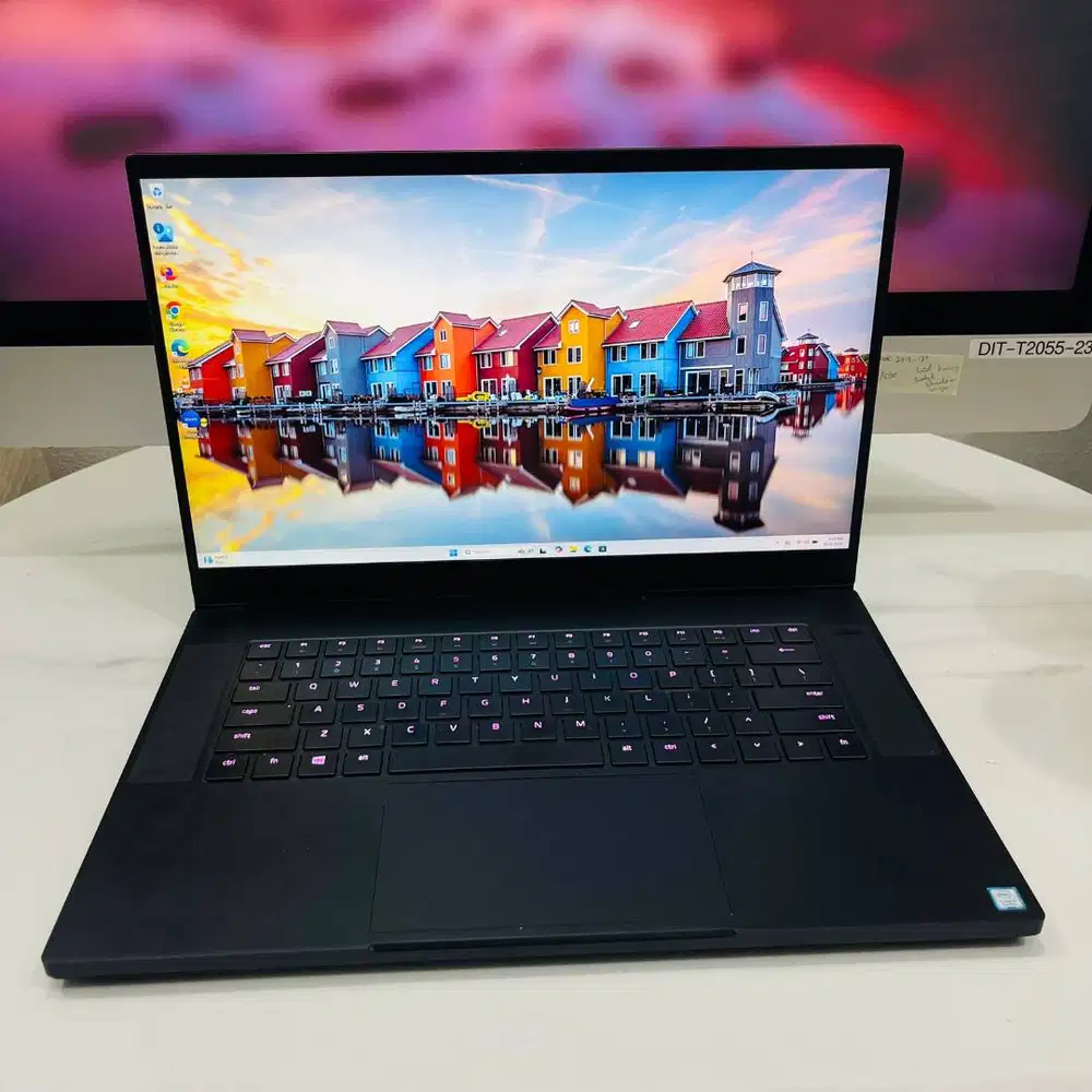 RAZER BLADE 15 BASE 2018 i7 gen8 Ram 16Gb Ssd 256Gb DUAL VGA *REC