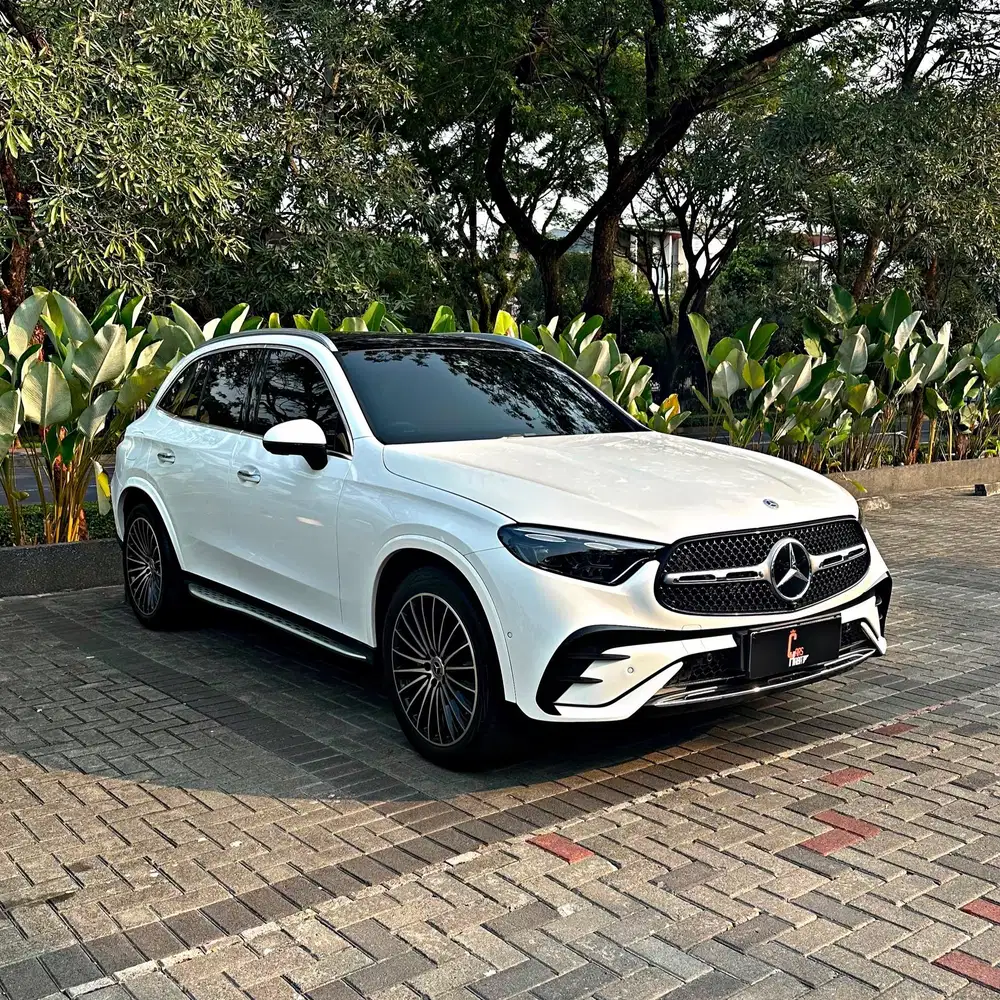 LOW ODO 5rb! Mercedes GLC300 AMG 2023 benz 2024 glc 300 garansi