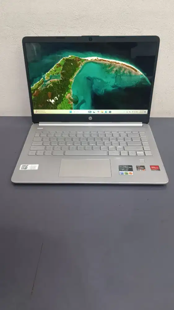 laptop HP 14s-fq2xxx