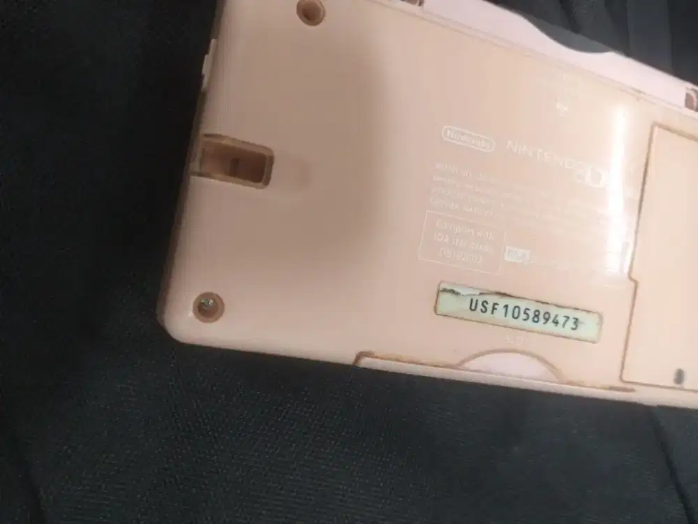 Nintendo DS lite bahan minus