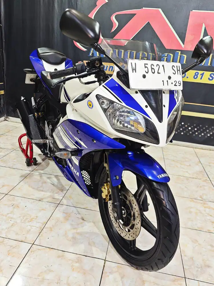 Yamaha R15 V2 series TH 2014 odo 3rb gas riding
