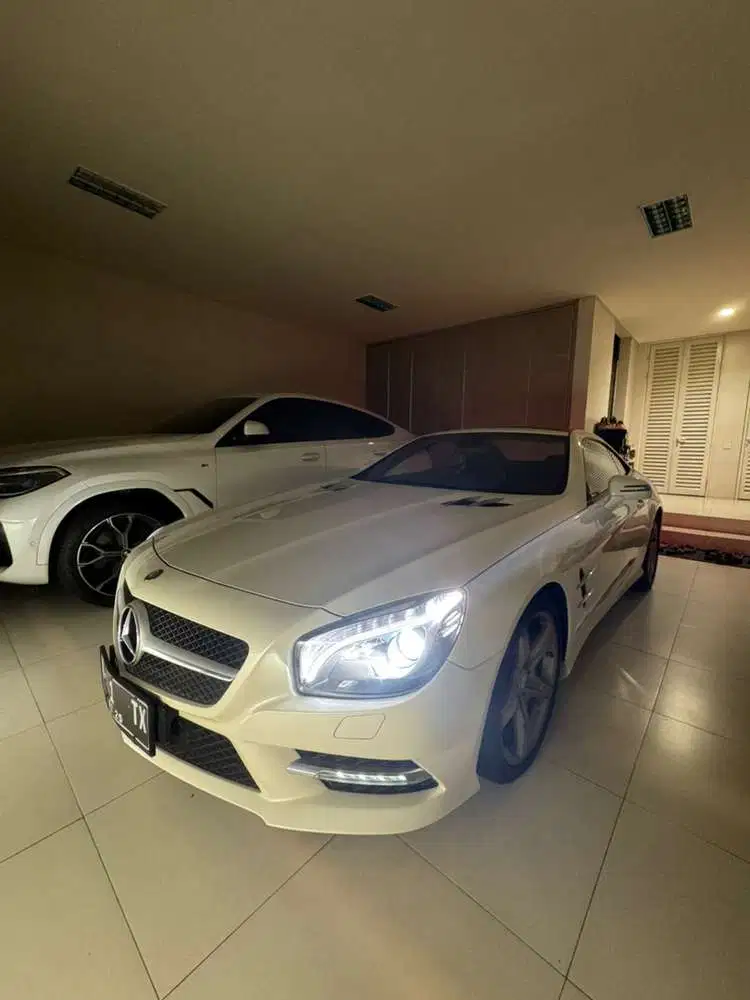 Mercedes-Benz SL350 2013 Bensin