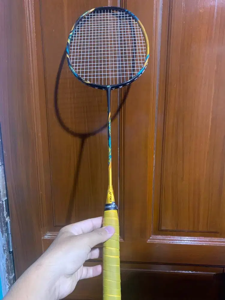 Yonex Astrox 88D Tour