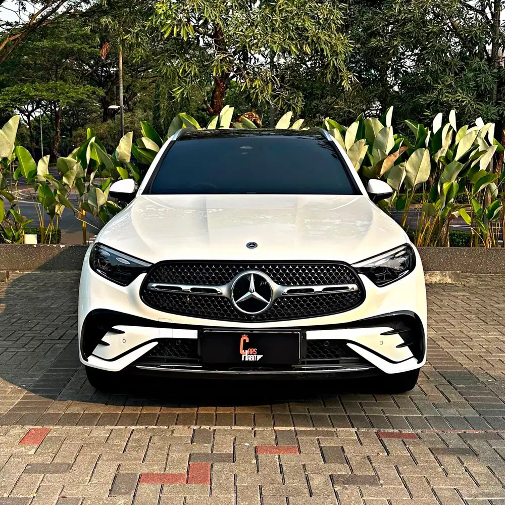 LOW ODO! Mercedes Benz GLC300 AMG 2023 new model 2024 bergaransi