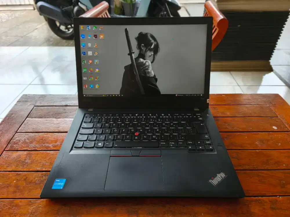 Jual Laptop Lenovo Thinkpad T480