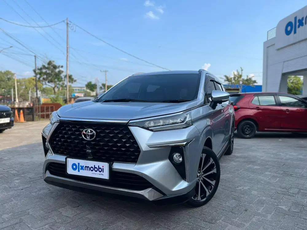 KM Rendah - Toyota Avanza 1.5 Veloz Q Bensin - AT 2023 - AAF