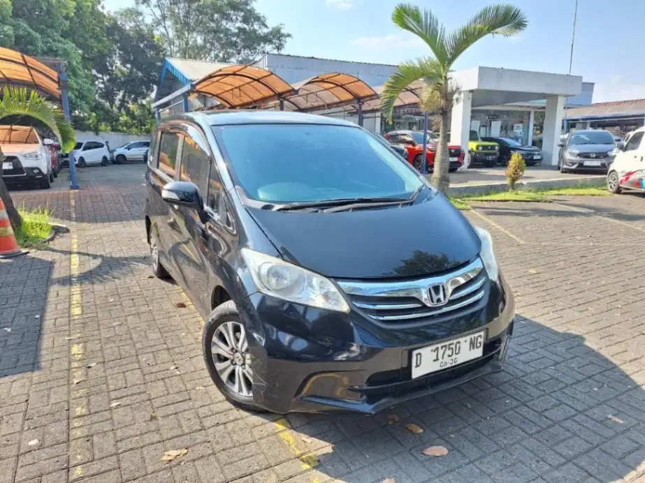 [OLXmobbi] PAJAK PANJANG - HONDA FREED 1.5 E MATIC 2012