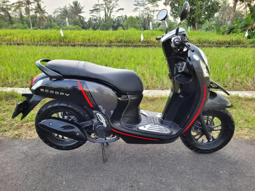 SCOOPY SPORTY ESP ISS 2021