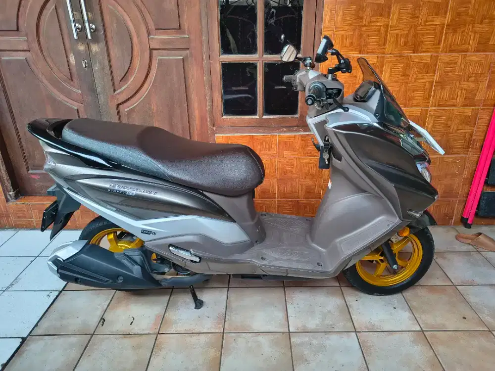 SUZUKI BURGMAN 125 street ax