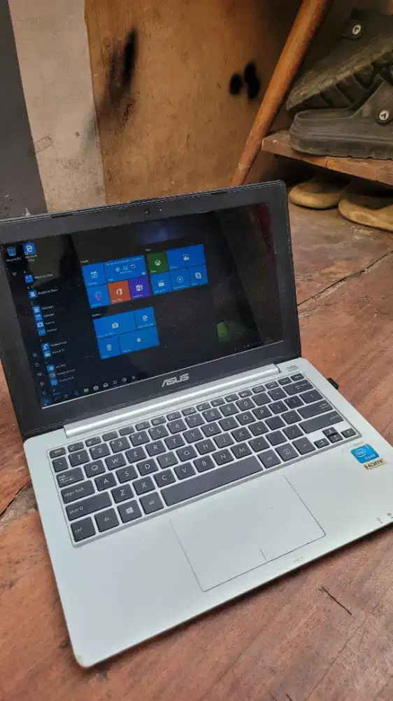 NOTEBOOK Asus X201EP