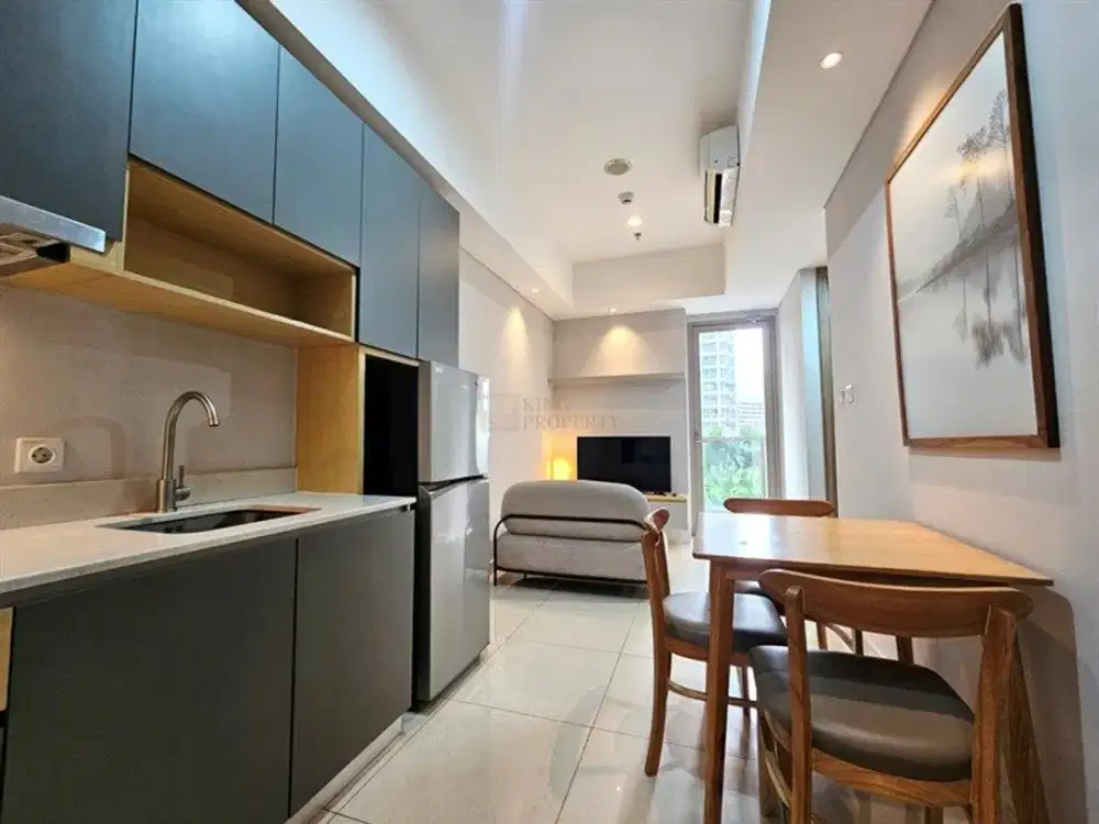 Disewakan 2BR Taman Anggrek Residences Furnished 50m², Jalan Kaki ke Hublife & Central Park, Jakarta Barat