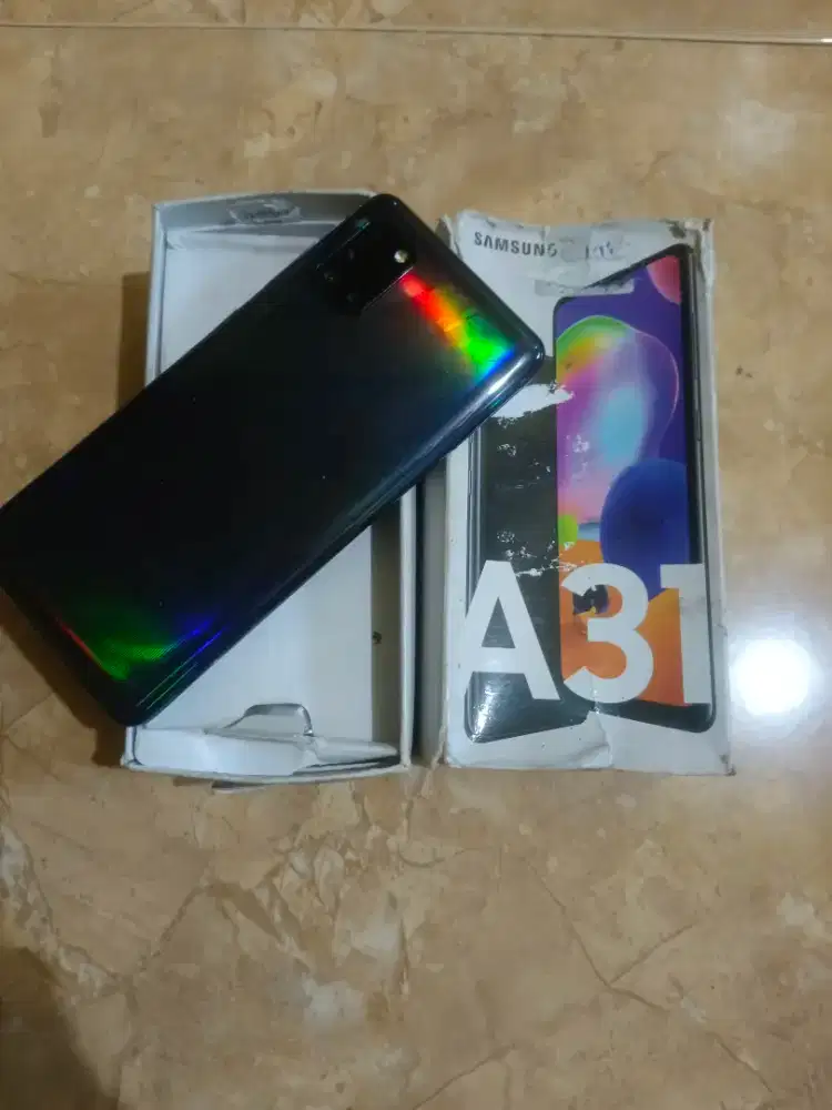 Jual Samsung A31 ram6/128 msh bagus minus pemakaian
Hp duss 
Bisa tt