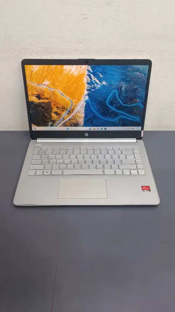 laptop HP 14s-fq0xxx