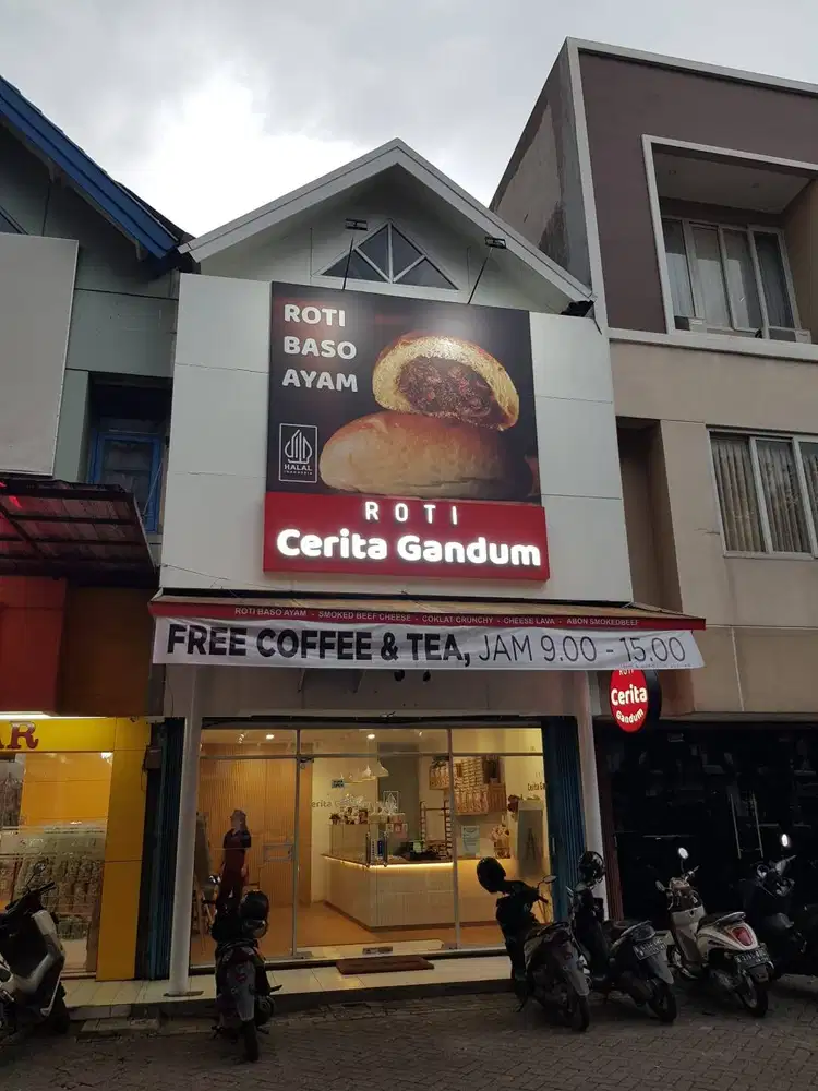 LOWONGAN KERJA – STAFF TOKO ROTI (Cerita Gandum)