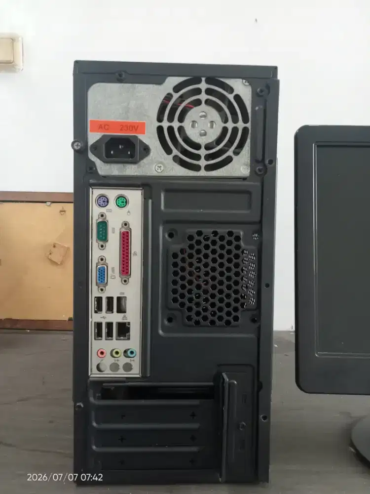 Jual BU CPU dan monitor,keyboard
