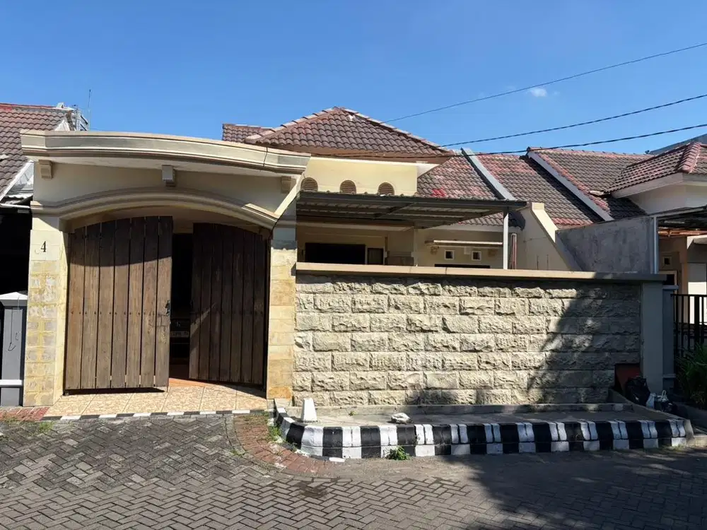 DIKONTRAKAN RUMAH WARU SIDOARJO PERUM GRAHA TIRTA DEKAT DELTASARI