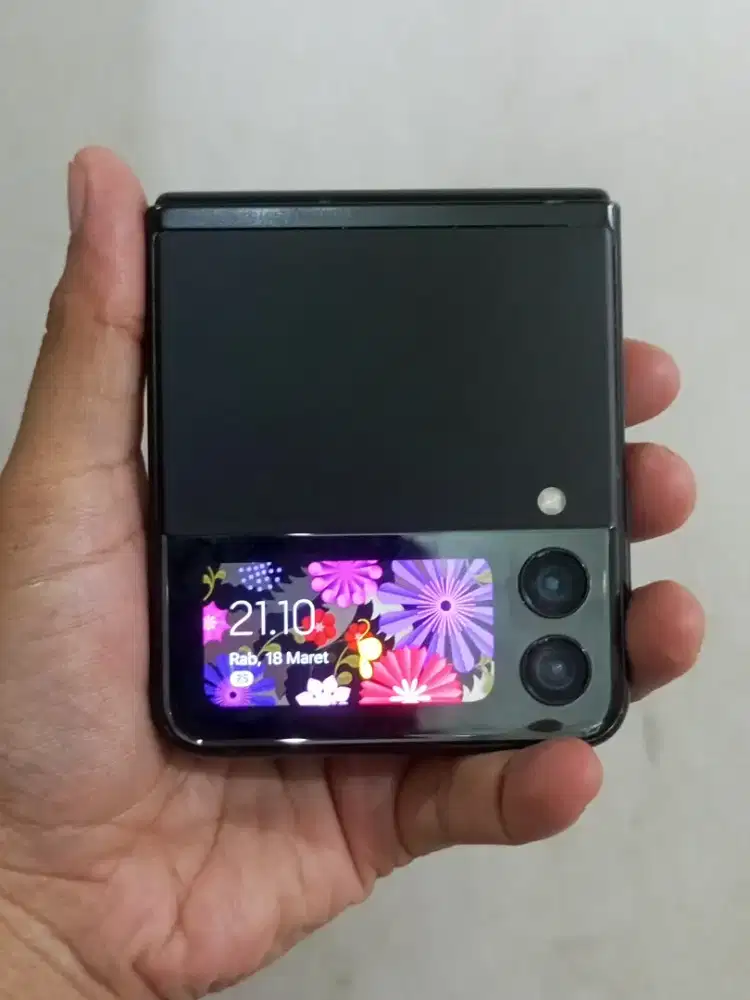 Samsung Z Flip3 5G, Ram 8/128, Nfc (Hp Normal, Orian, Minus Ky Dpoto)