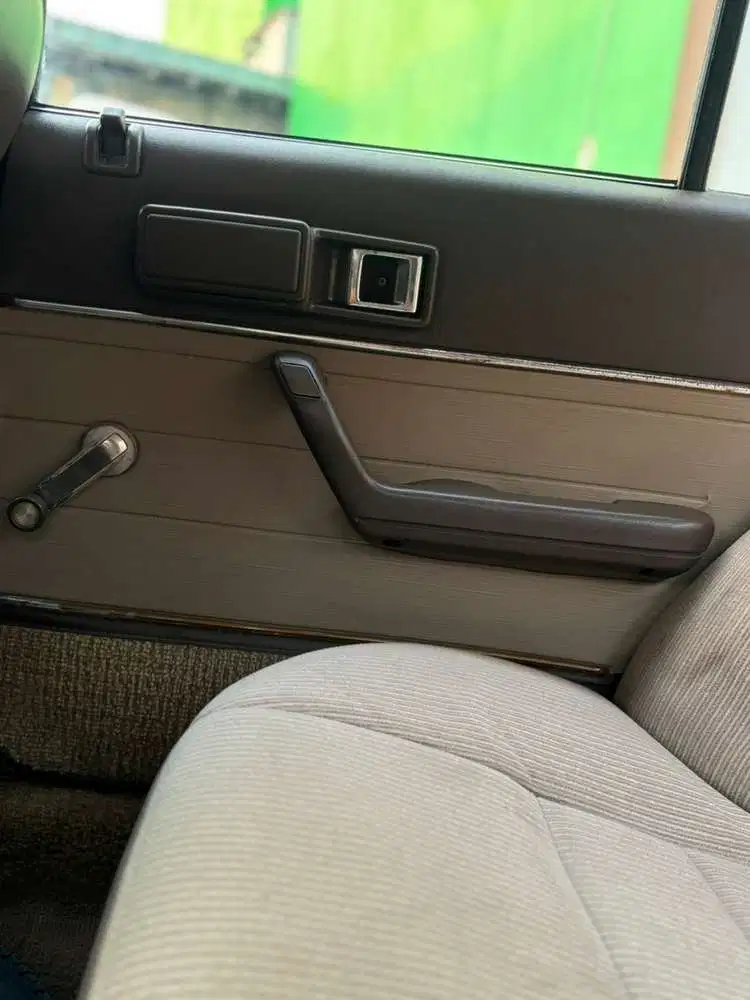 Toyota Corona 1983 Bensin