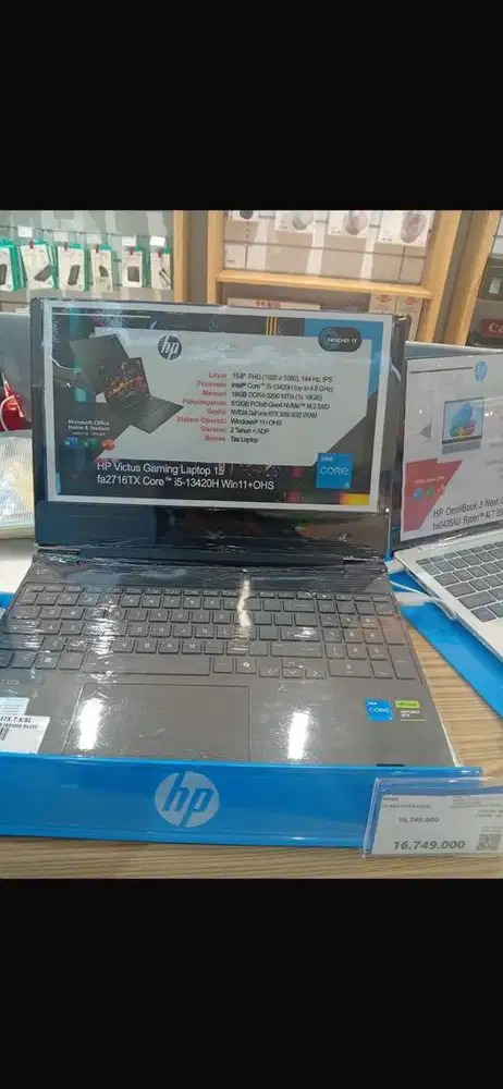HP NOTEBOOK 15 16-512GB SILVER