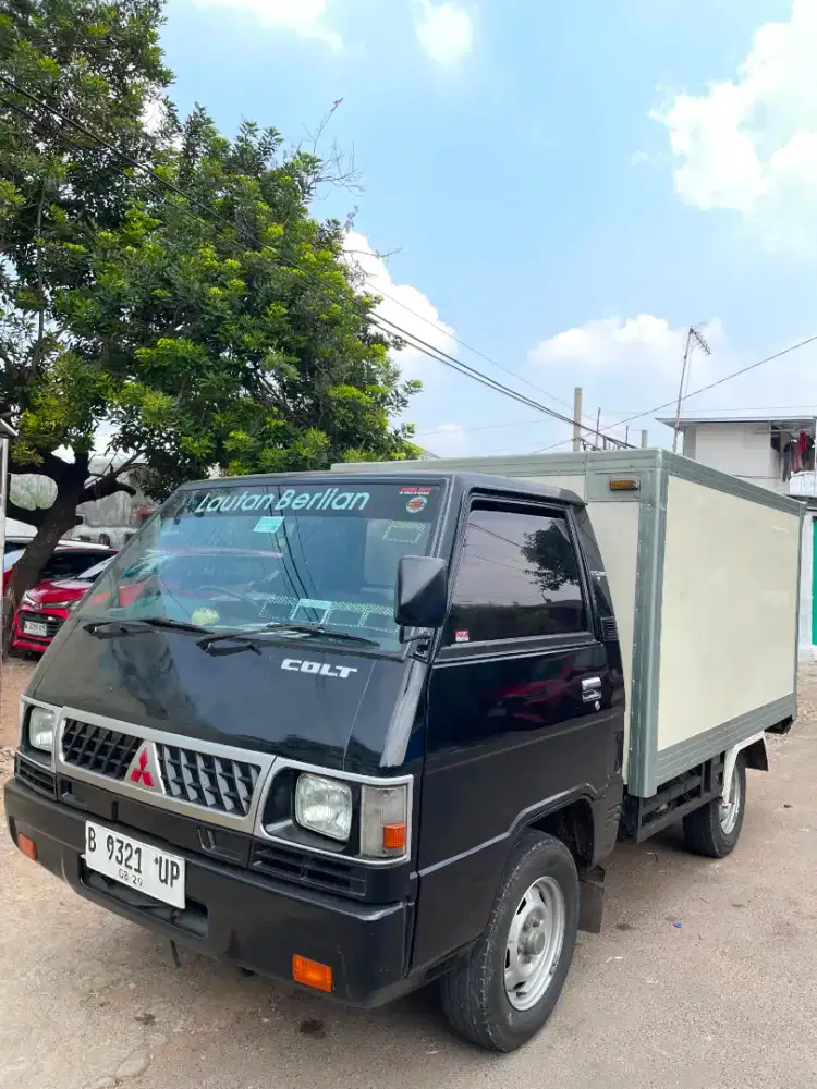 Antiq km 120rb.!! Mitsubishi L300 box 2009