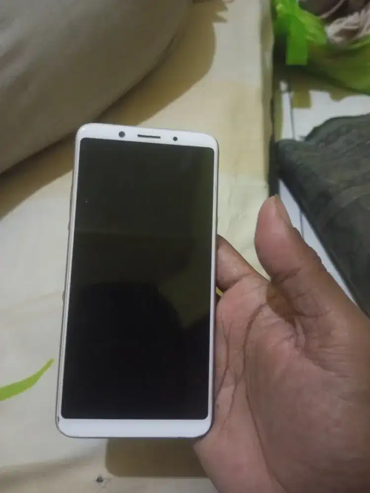 Oppo F5 3/32 Minus