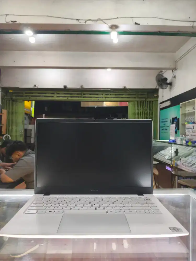 LAPTOP NEW || ADVAN SOULMATE X
LAPTOP PRAKTIS UNTUK PELAJAR MAHASISWA