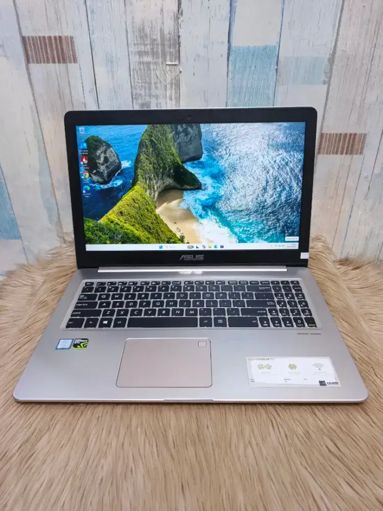 Laptop Gaming Asus X580V Core i7 Gen 7 Ram 8 SSD 128 NVIDIA GTX