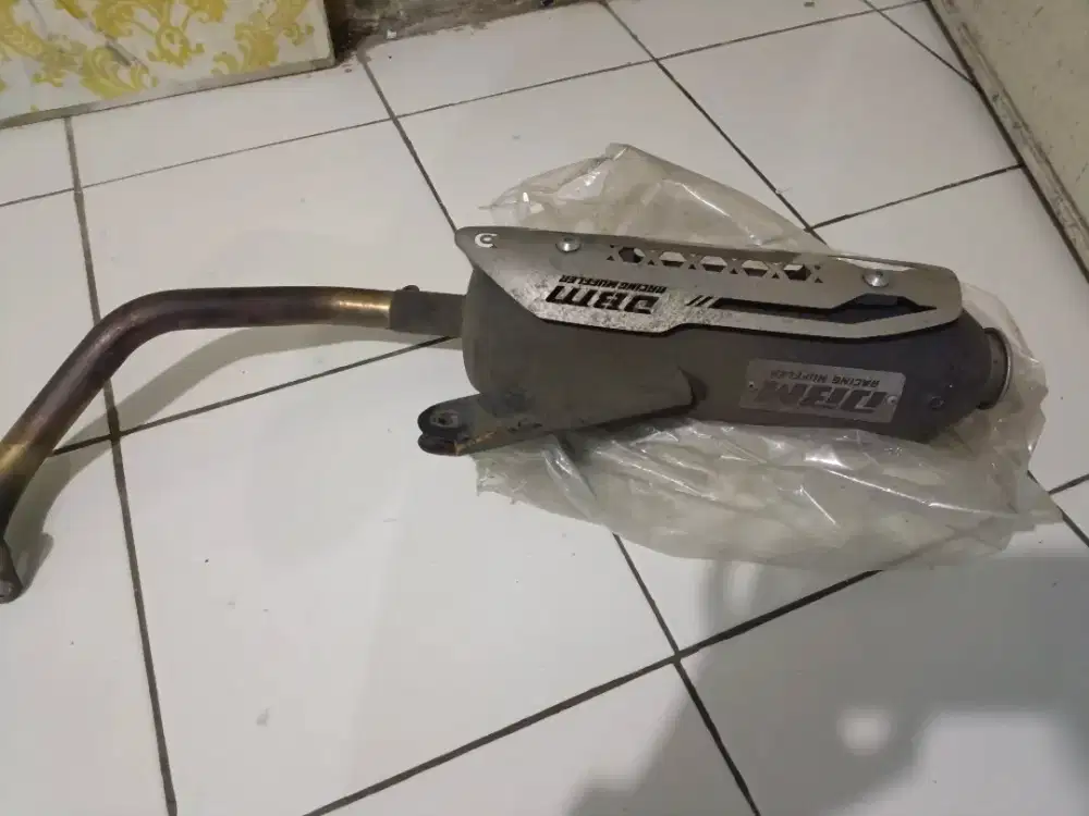 Knalpot beat deluxe gen2 merk DBM