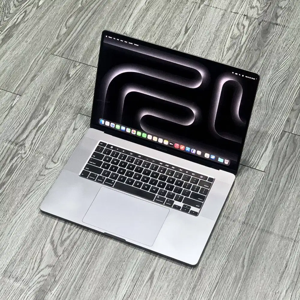MACBOOK PRO 2019 CORE i7/16GB/512GB 16 INCH