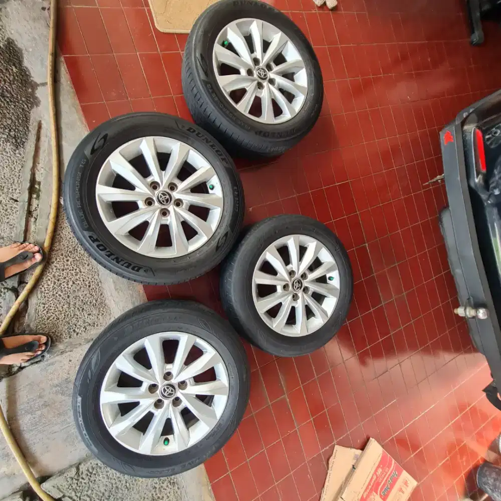 JUAL 1 SET VELG ZENIX V GASOLINE R17  KONDISI OK..