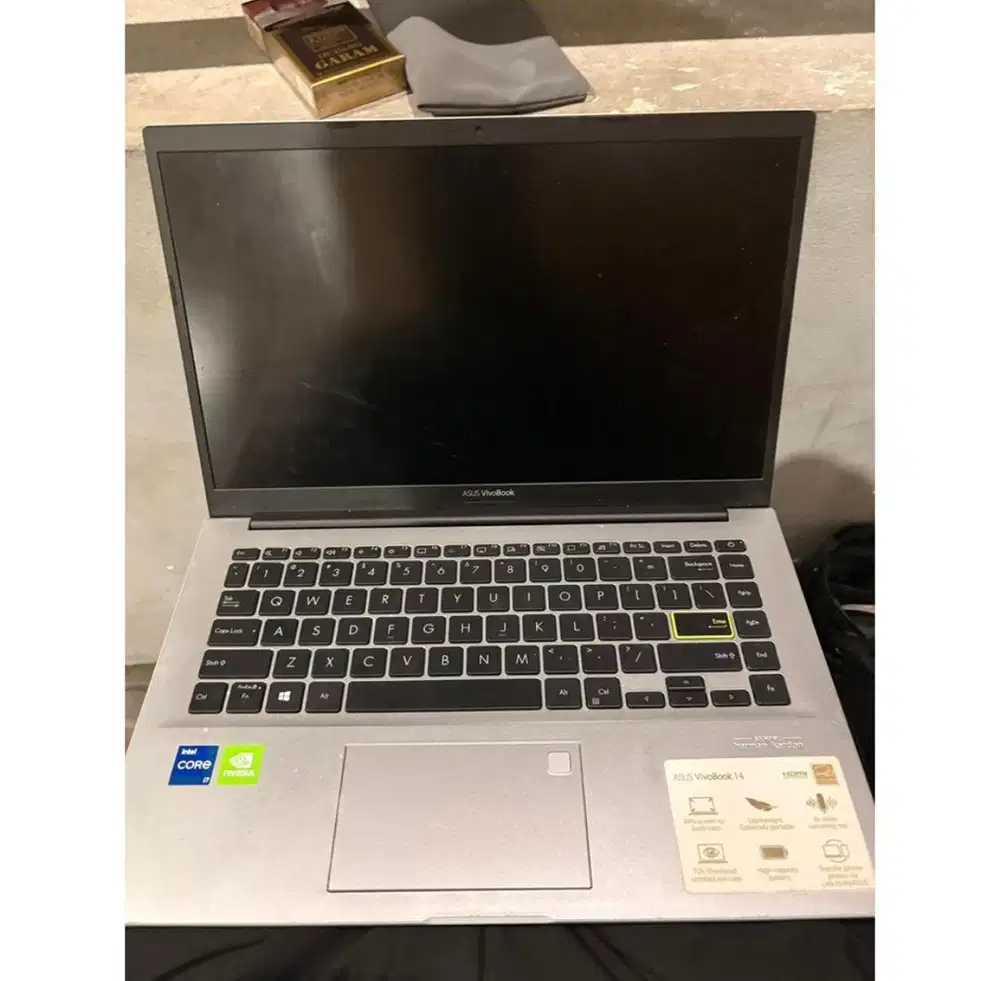 ASUS VivoBook 14 A413E Core i7 1165G7 Dual VGA