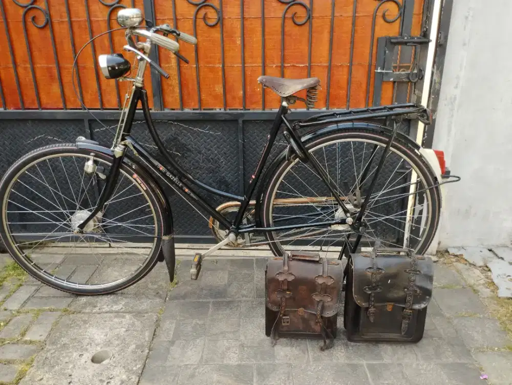 SEPEDA ONTHEL ANTIK GAZZELE MADE IN NETHERLANDS