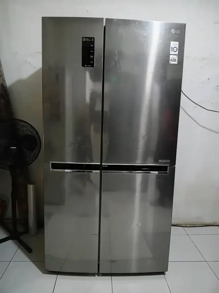 Dijual kulkas side by side LG 3 pintu