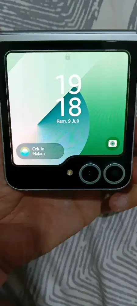 SAMSUNG GALAXY FLIP 6