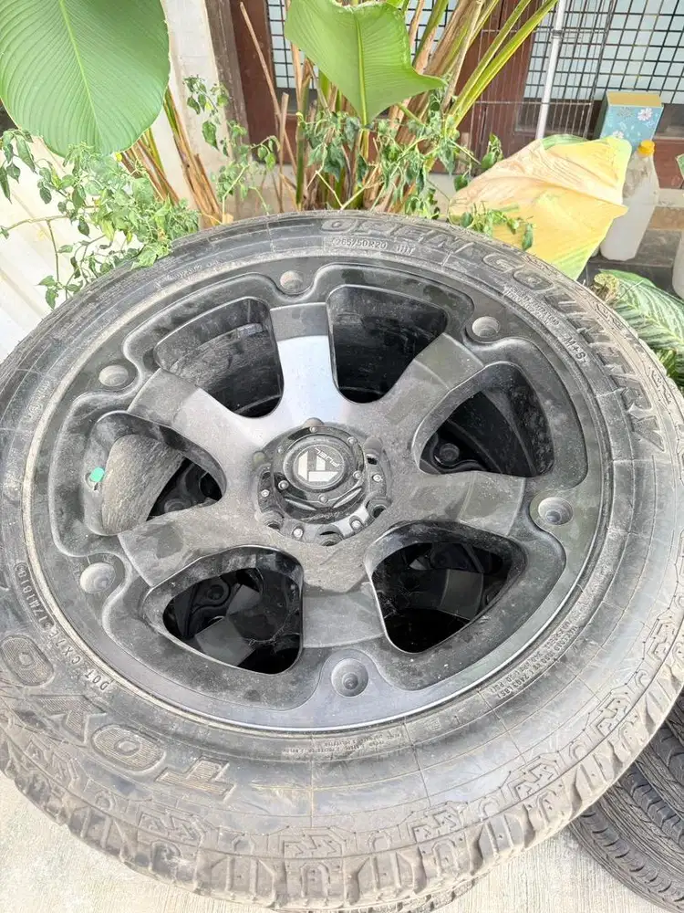 Velg 20 pajero fortuner dll