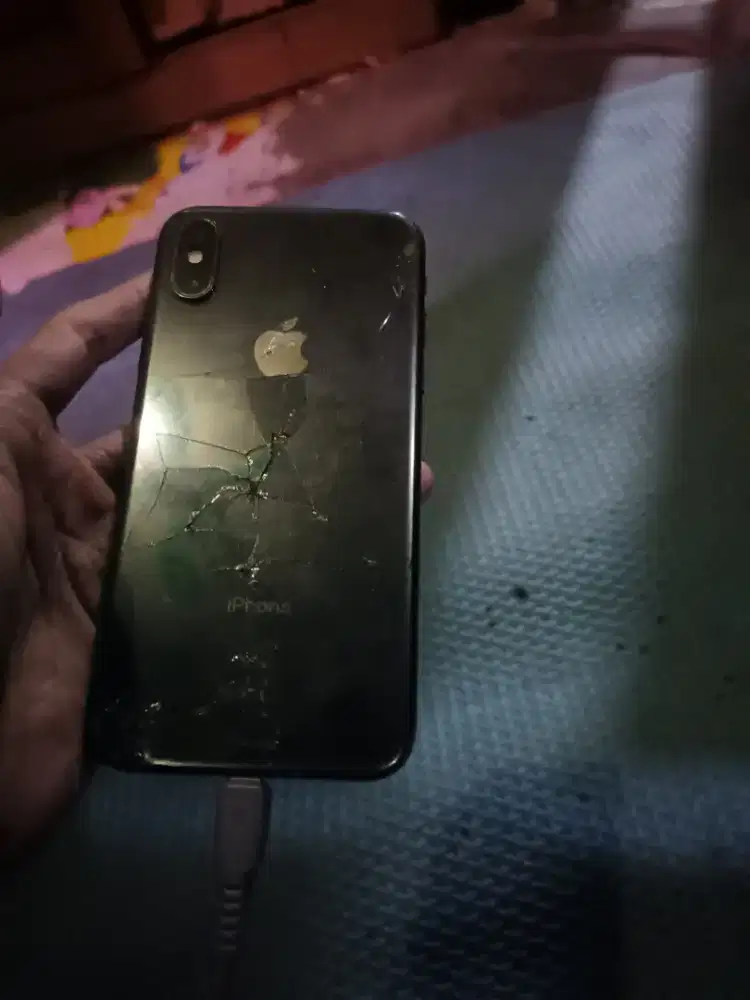 Iphone xs 256 hp+kabel data