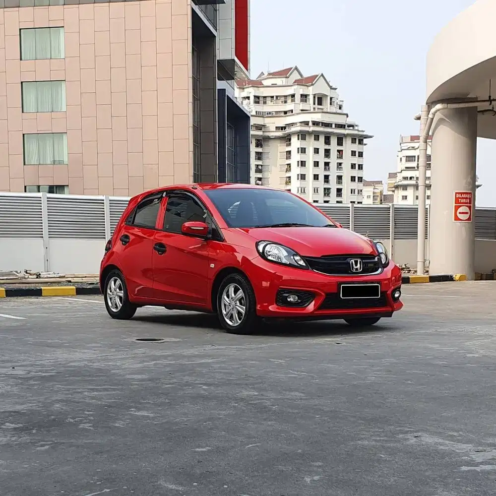(TDP 10JT) LOW KM 41 RB ! HONDA BRIO E CVT 2017 MERAH ! TERAWAT !