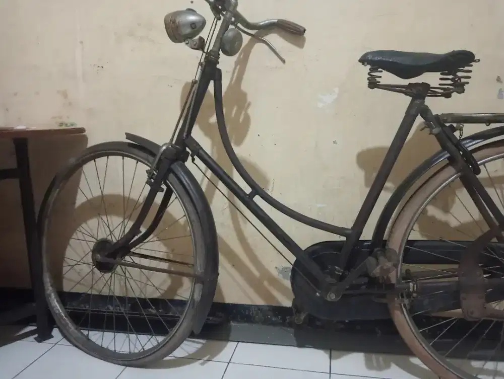 Sepeda ontel gazelle