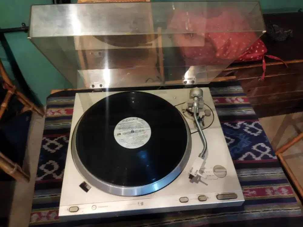 Turntable pioneer pl-500